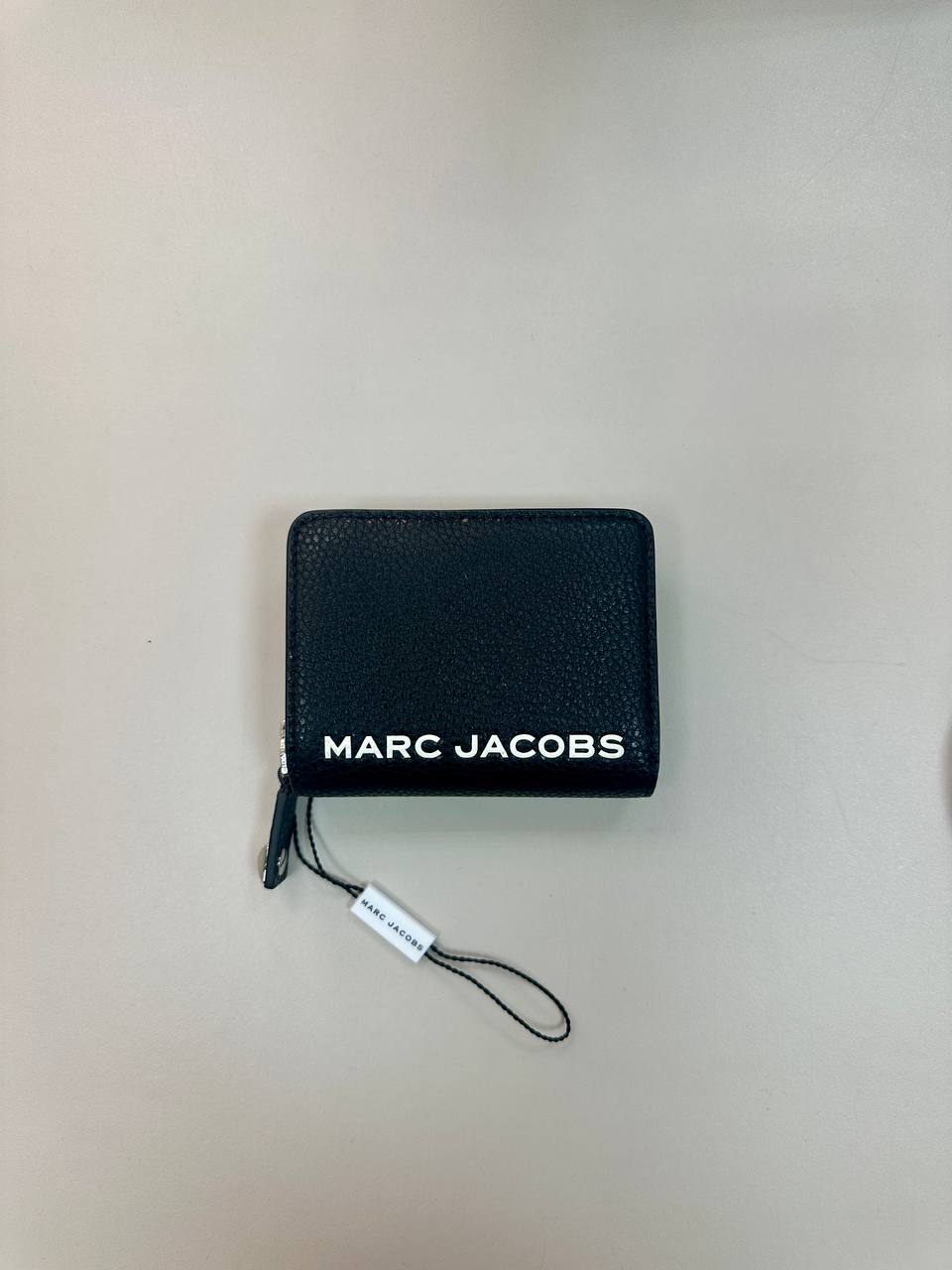MARC JACOBS