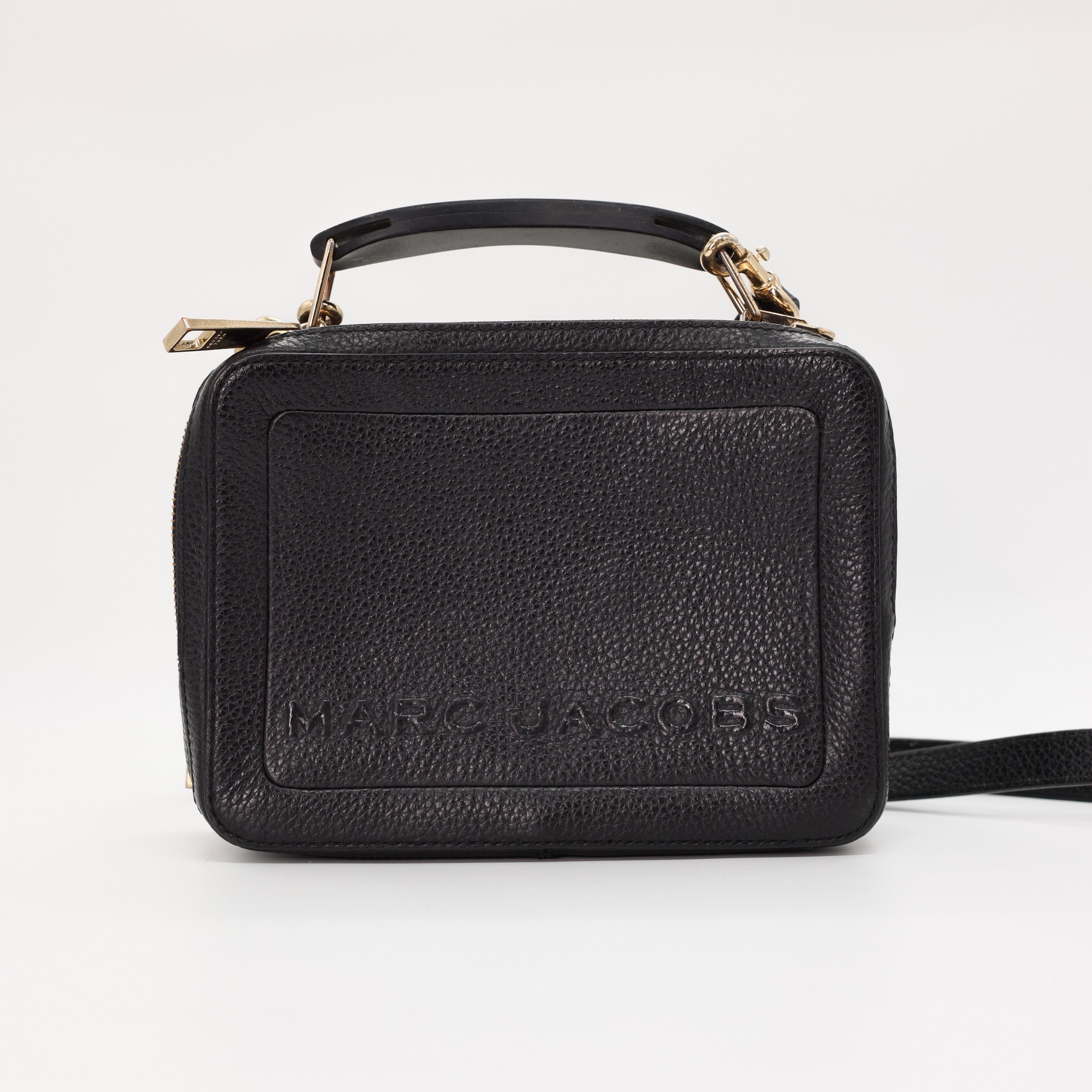 MARC JACOBS