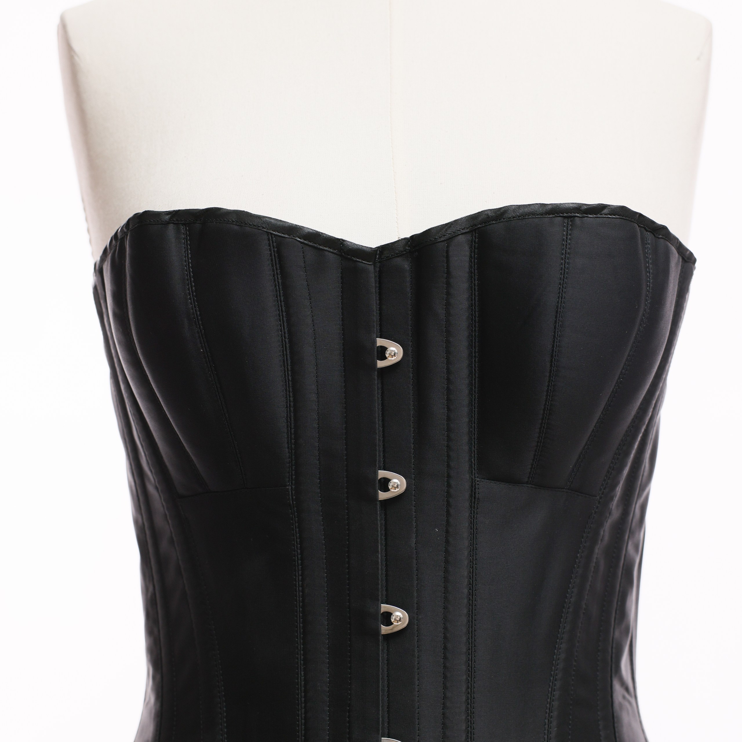 EXCLUSIVE CORSETS