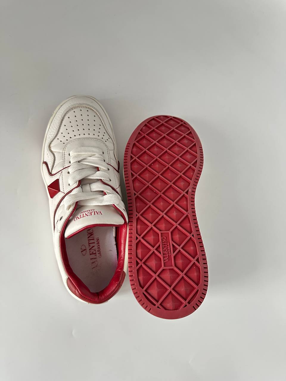VALENTINO