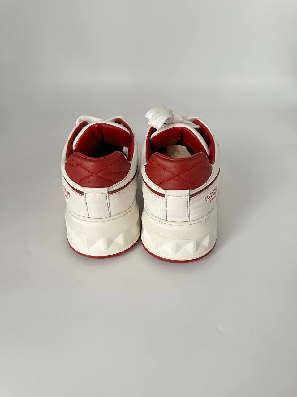 VALENTINO