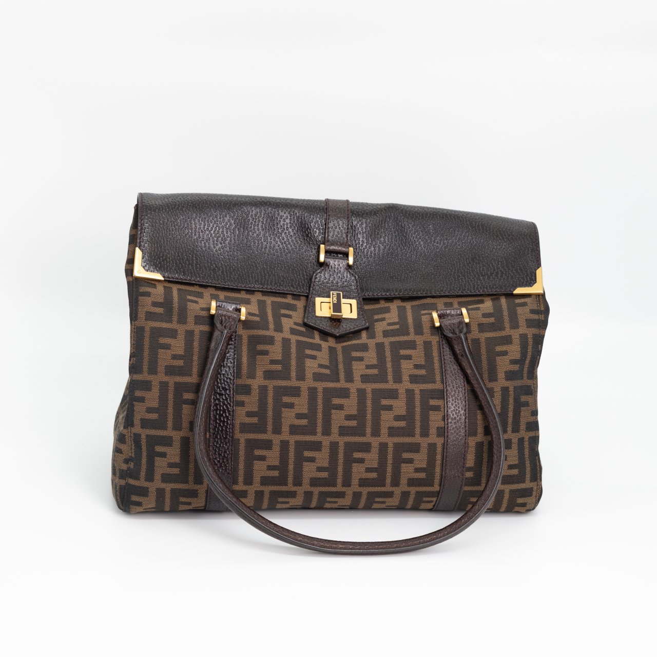 Сумка fendi коричневый монограм текстиль, кожанные ручки и клапан, золотая фурнитура