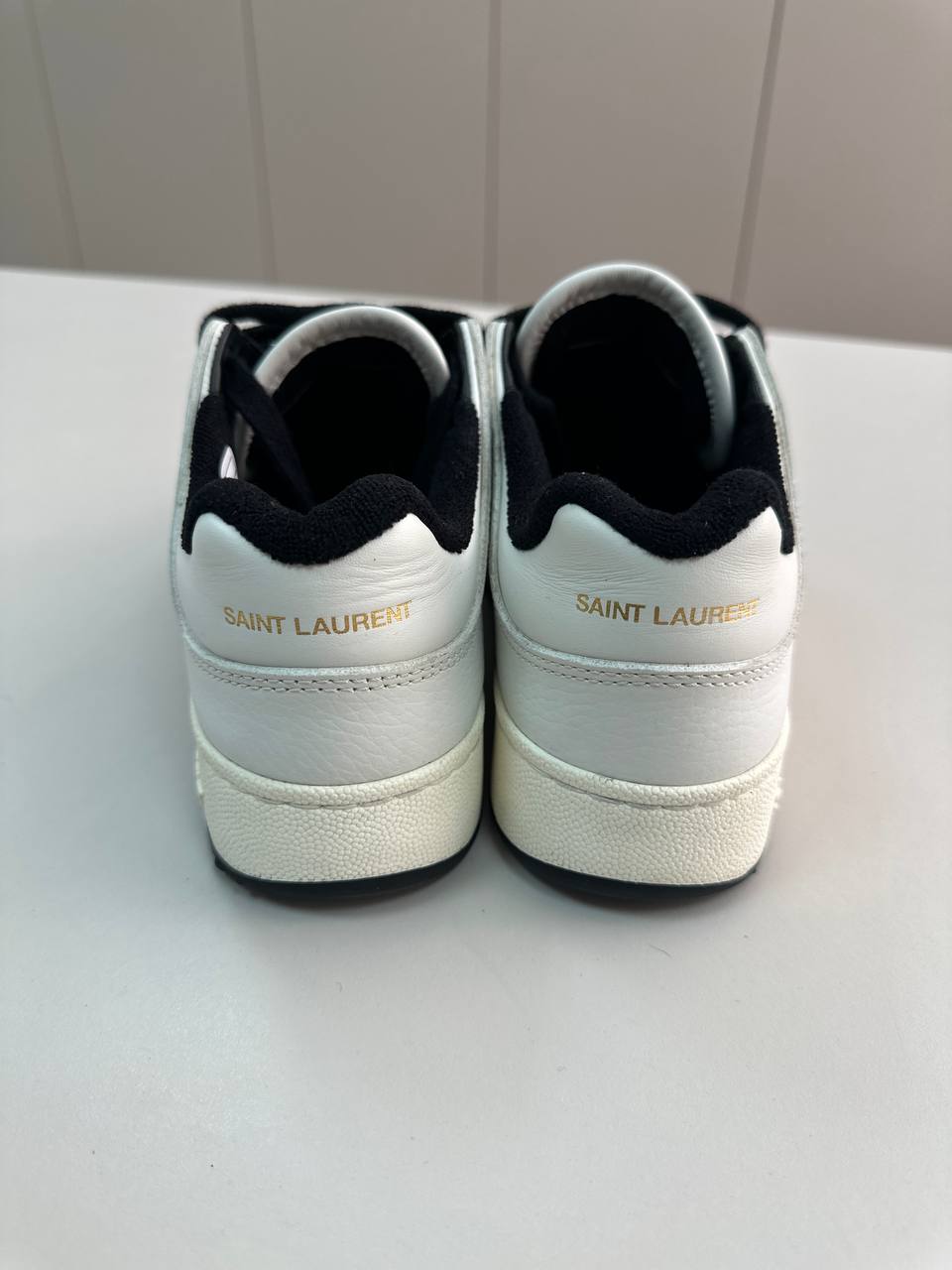 SAINT LAURENT