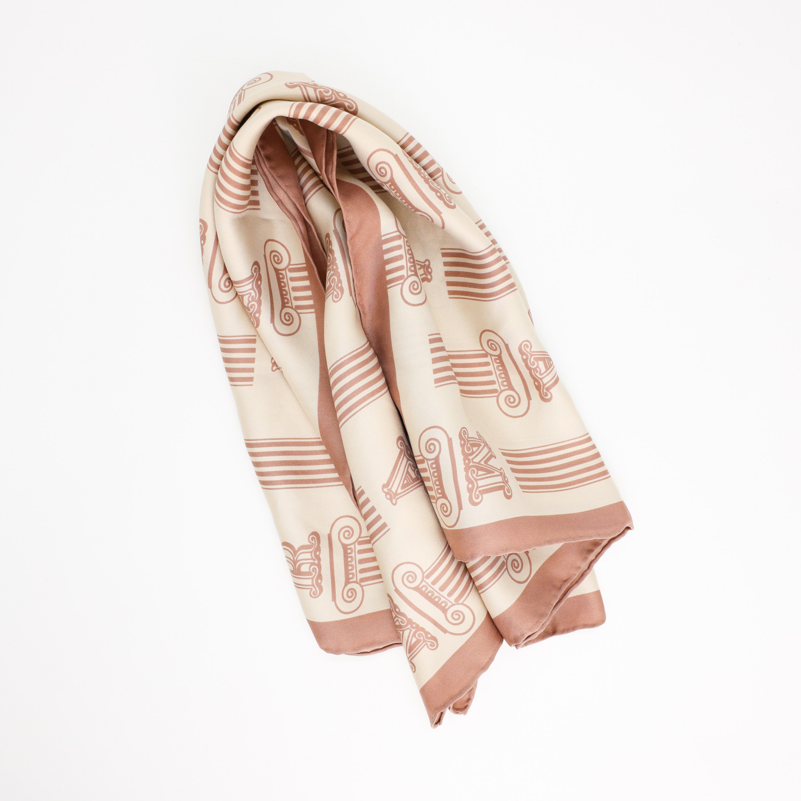 Платок Max Mara бежевый с кофейным, принт капитель монограм