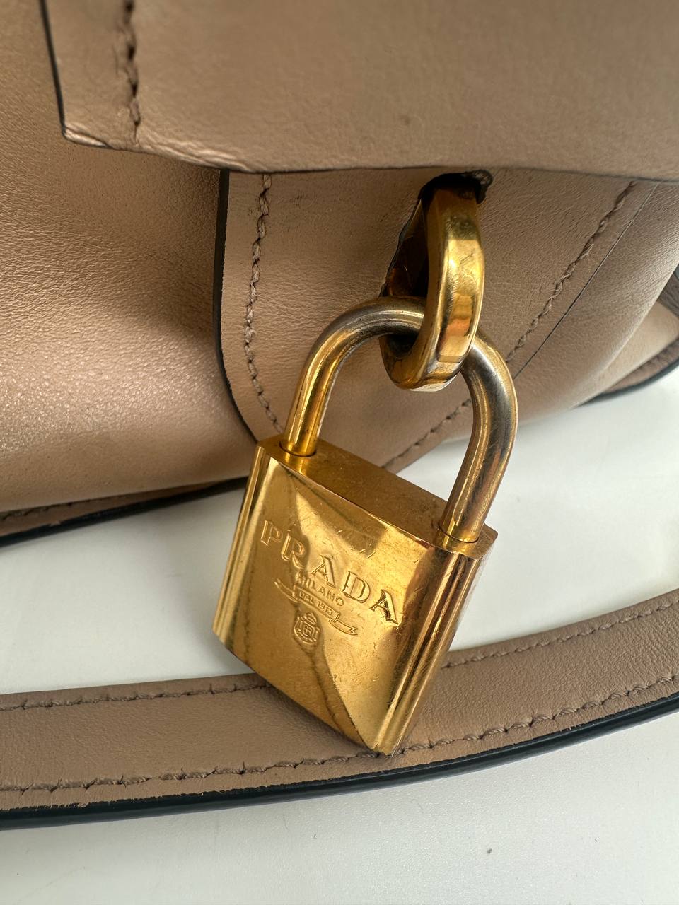 PRADA 