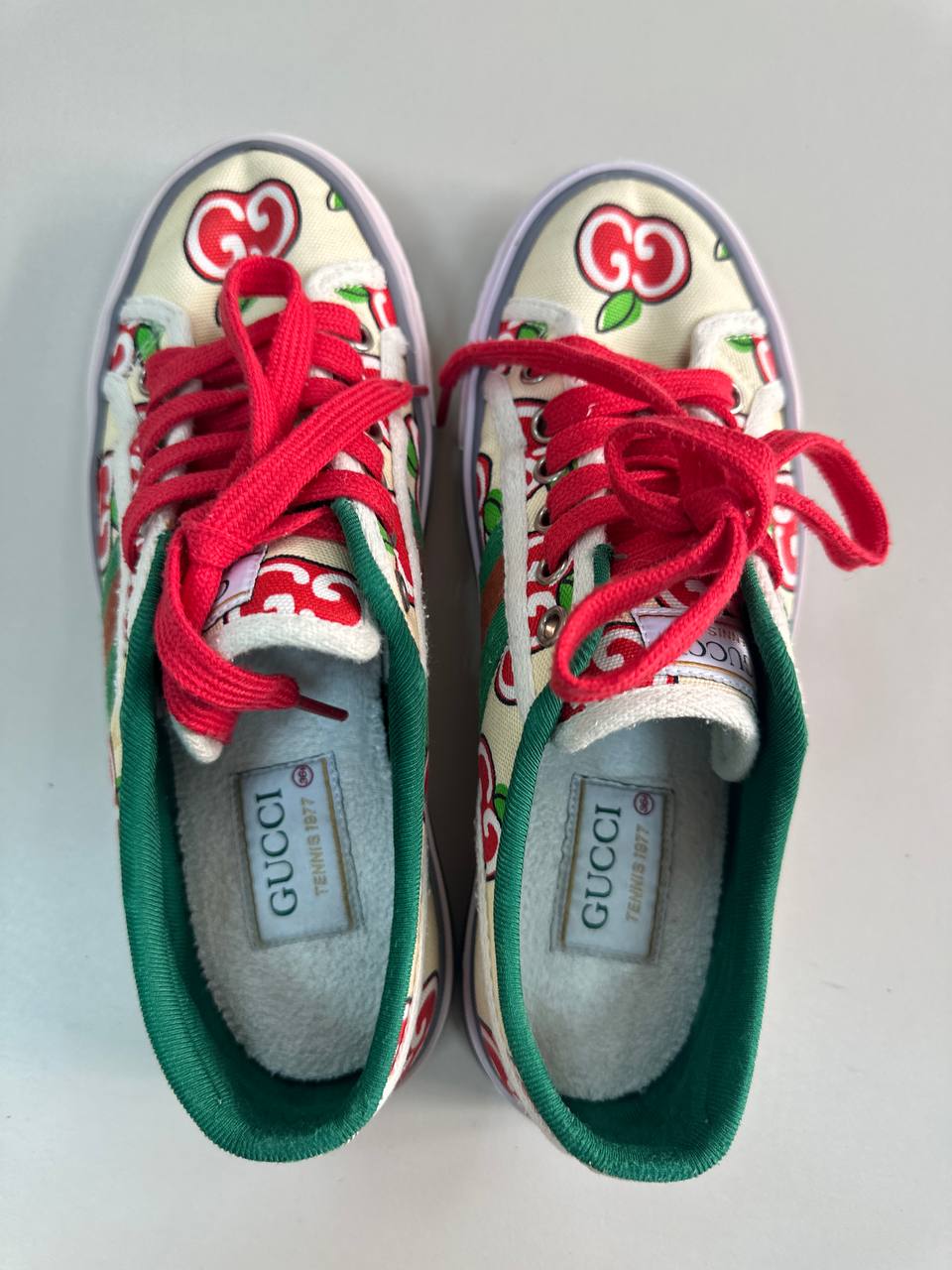 GUCCI