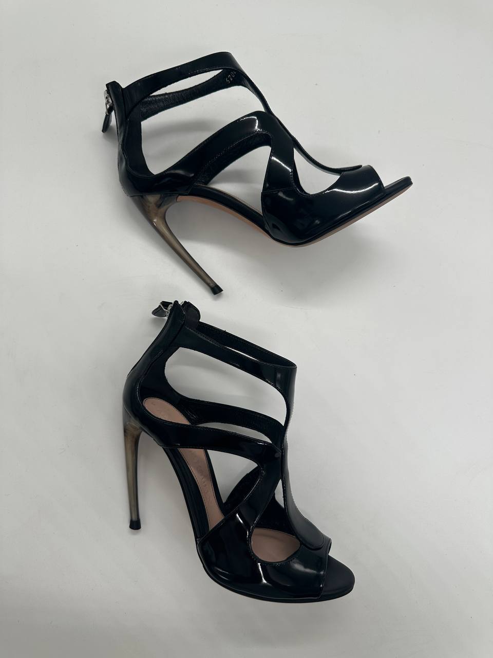 ALEXANDER MCQUEEN