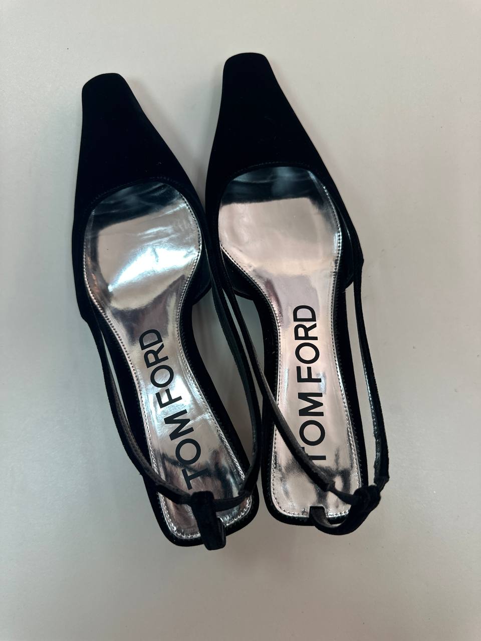 TOM FORD