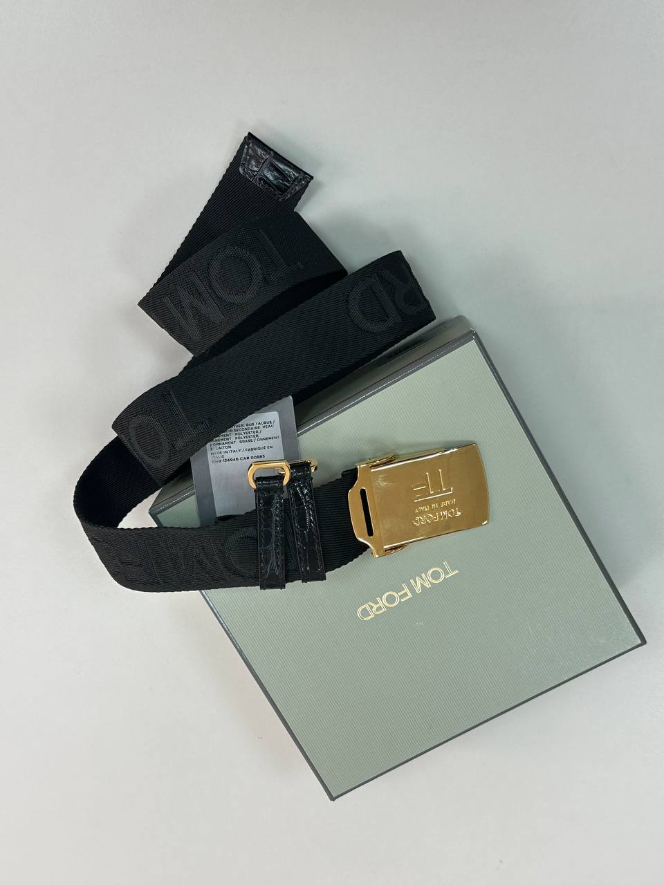 TOM FORD