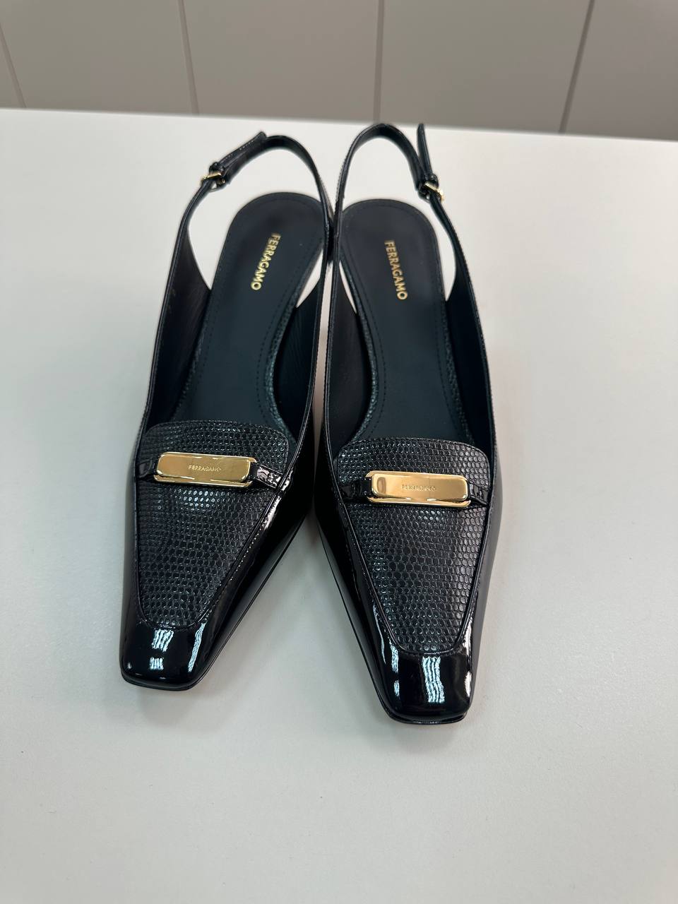 FERRAGAMO