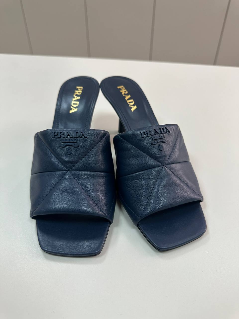 PRADA 