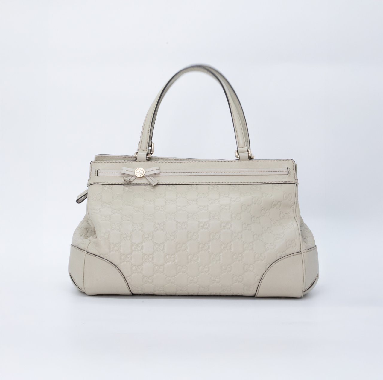 Сумка большая GUCCI - светло-серый кожа оттиск монограм, Guccissima Maifar, темные срезы, стальная фурнитура