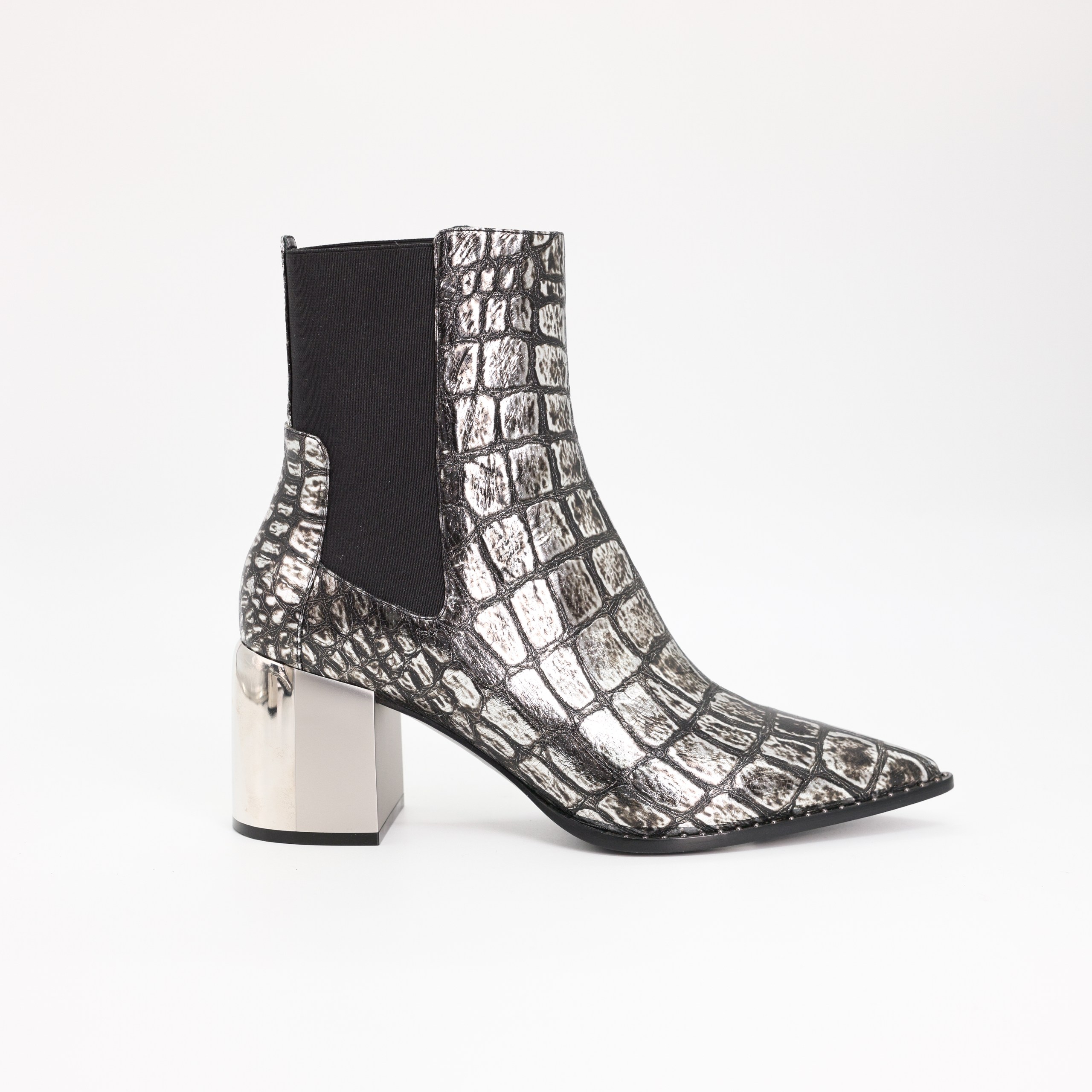 Ботинки CASADEI 38.5 черно-серебристый кожа