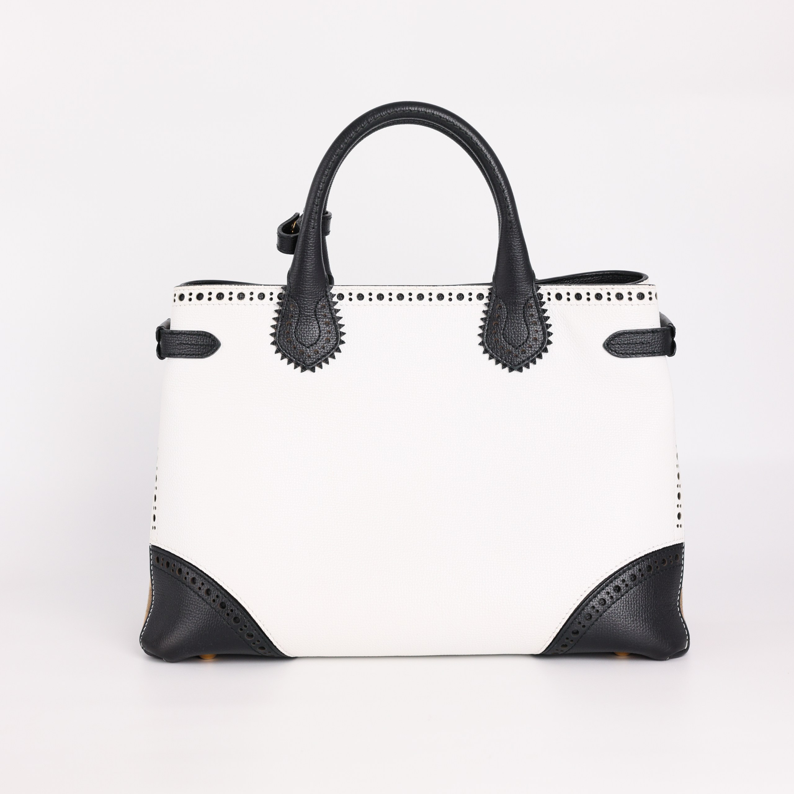 Сумка BURBERRY large черный/белый кожа