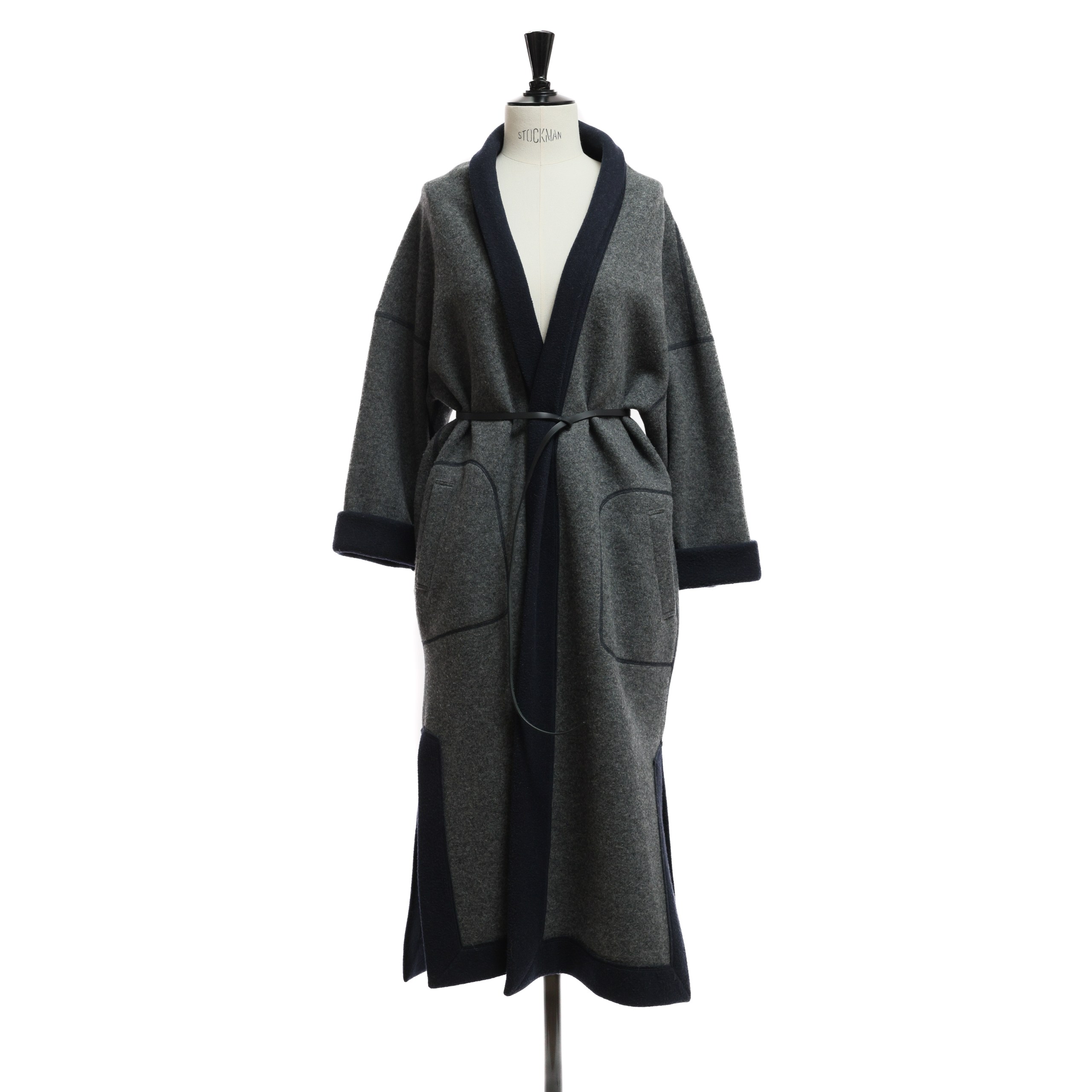 Пальто THE ROW L Серый шерсть модель халат,темно синий с изнаночной стороны