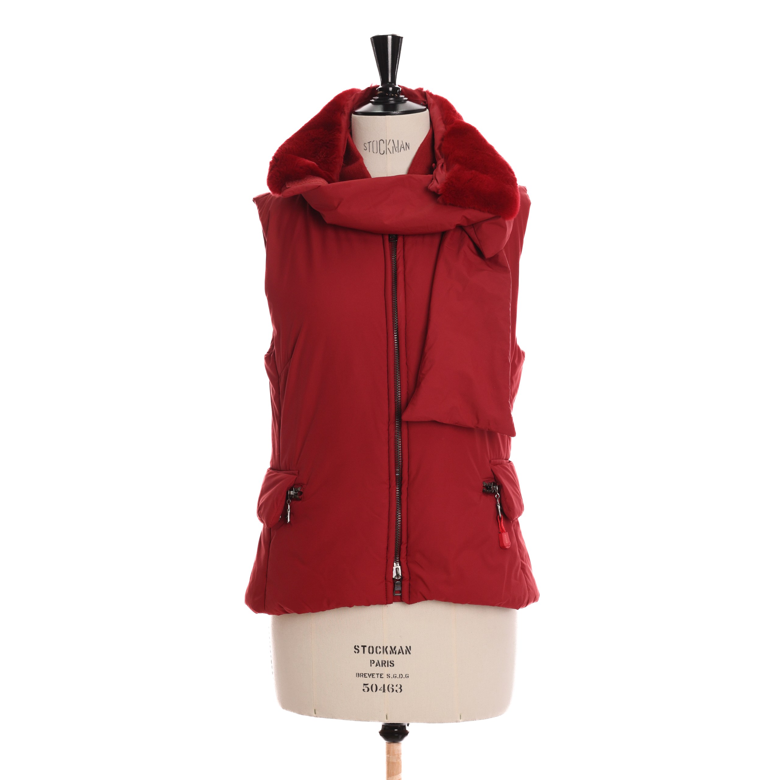 Жилет Prada 42 Бордо балонь карманы на зиппере с манжетом,два ворота