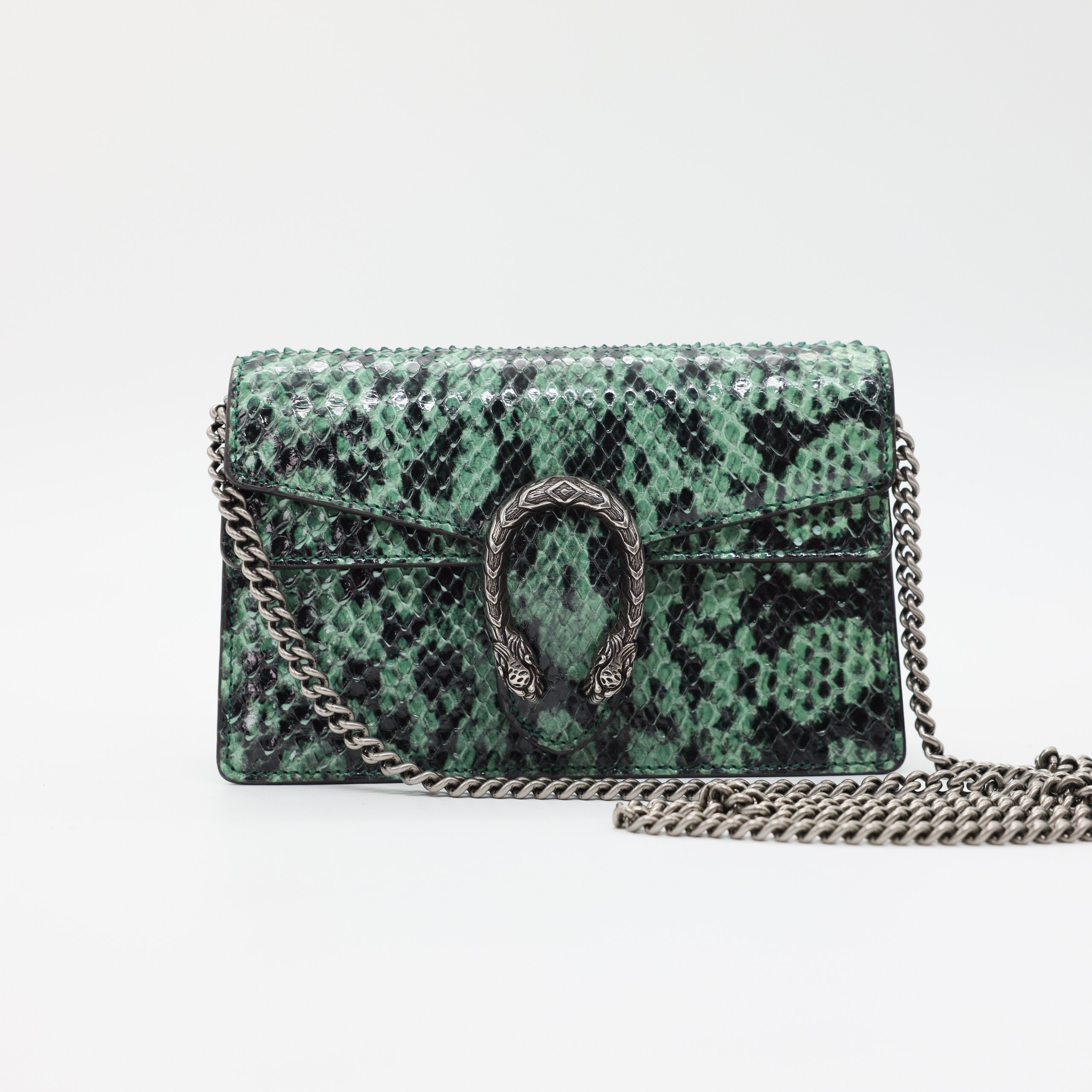 Сумка GUCCI Nano зеленый кожа питон,металическая затемненая фурнитура,на цепочке,пыльник