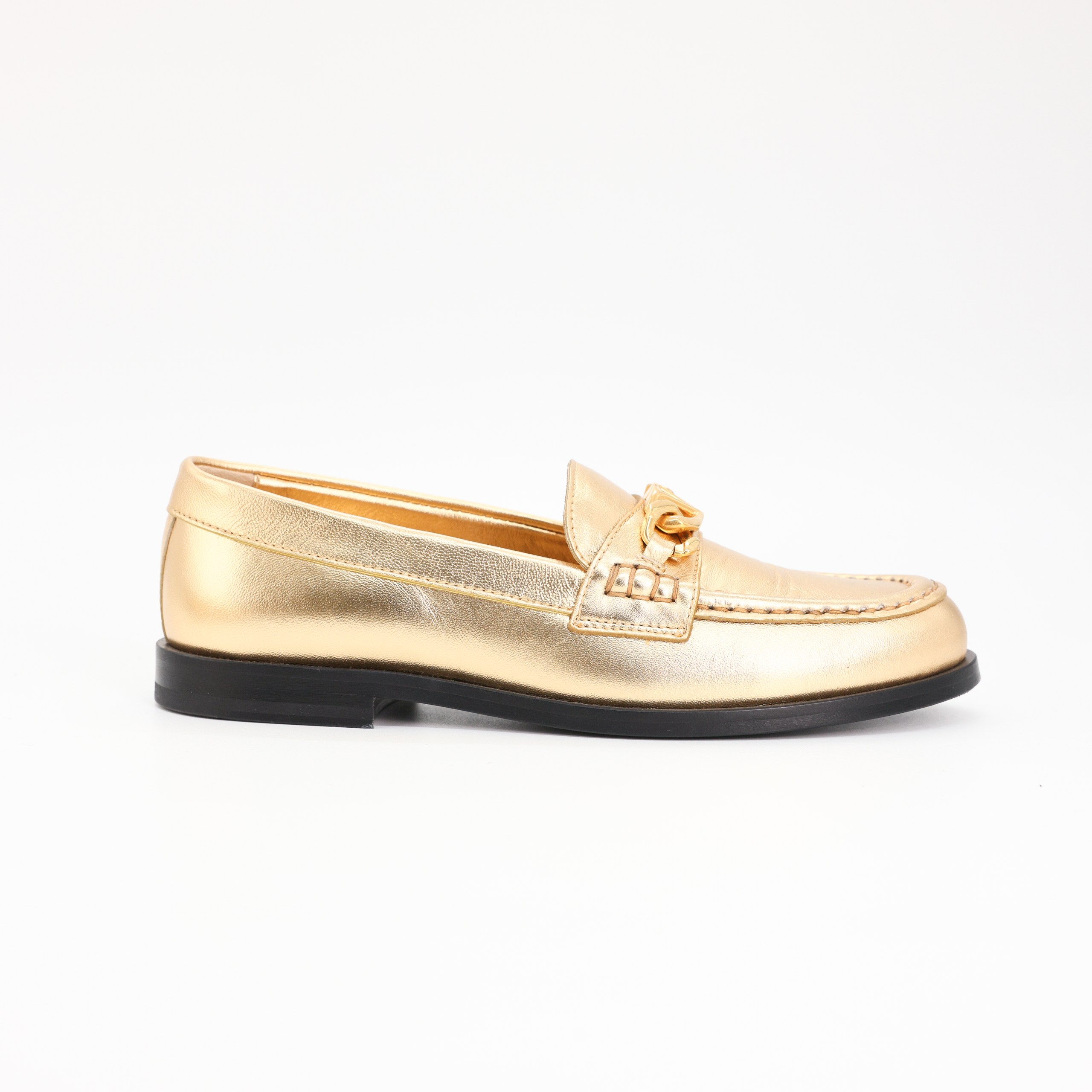 Лоферы Valentino 35 золотистая кожа, золото пряжка. Пыльник н/р
