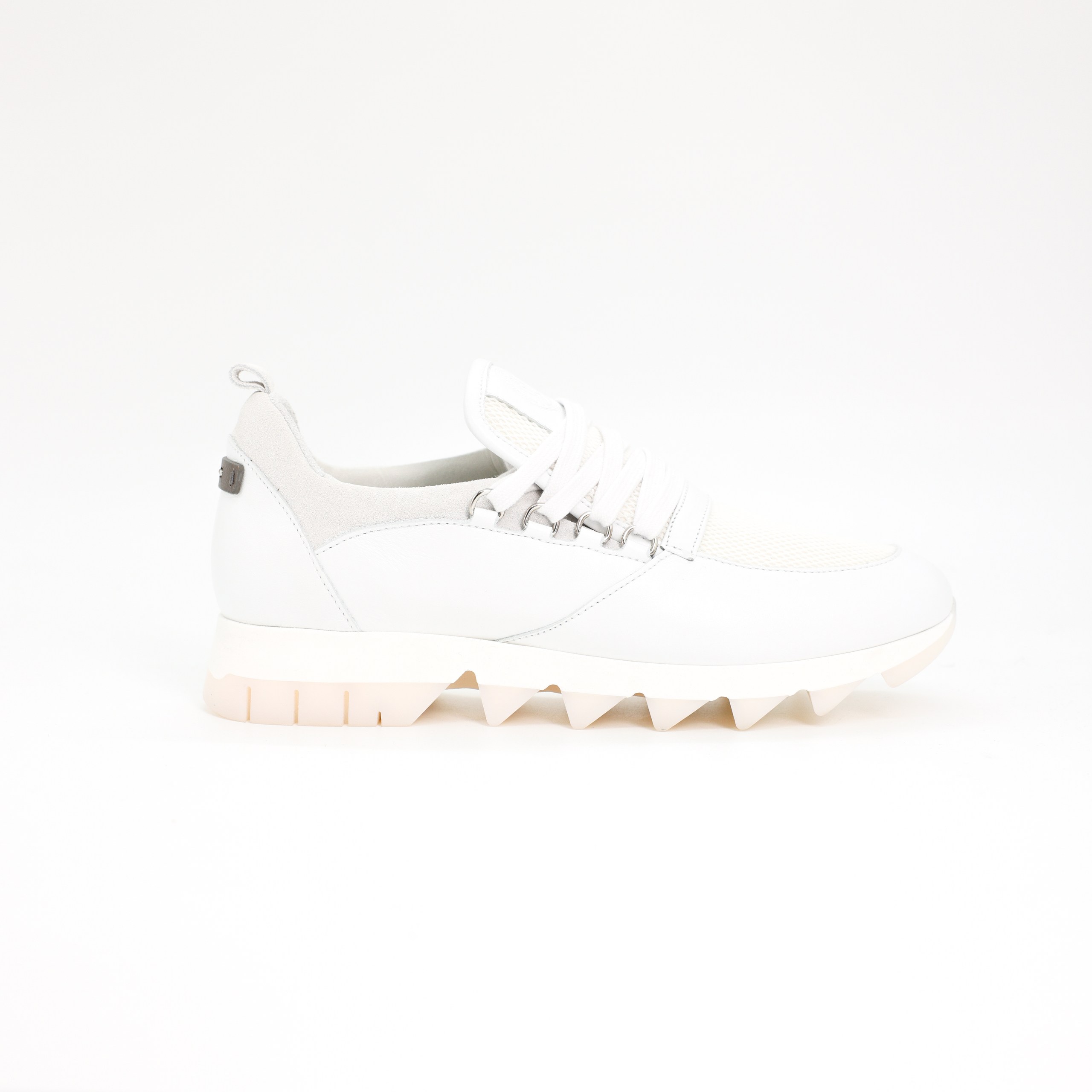 Кроссовки PESERICO 37 Белый кожа/сетка вставка замши по пяточке,шнуровка,коробка