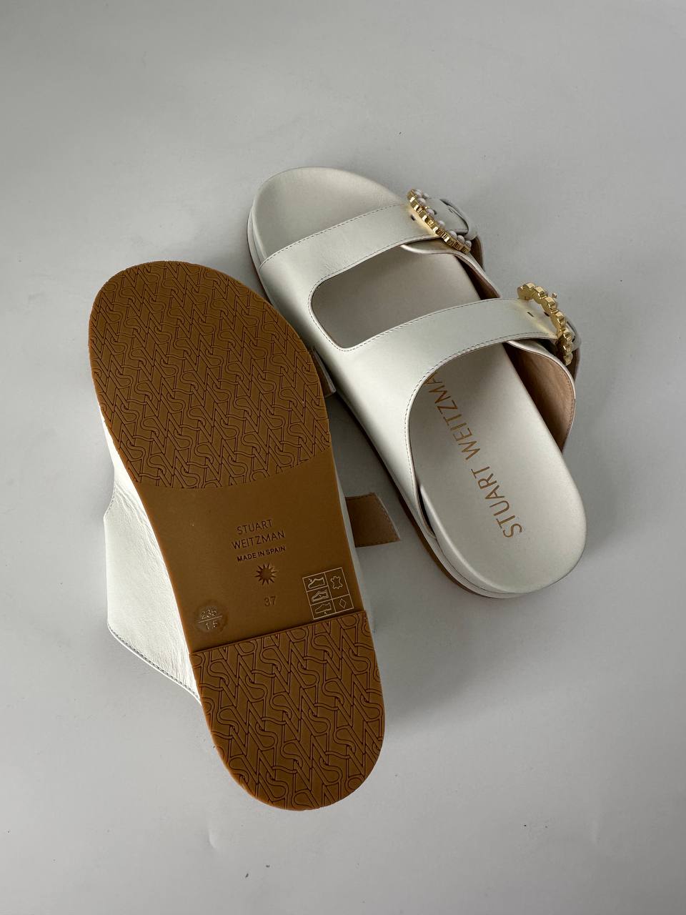 STUART WEITZMAN