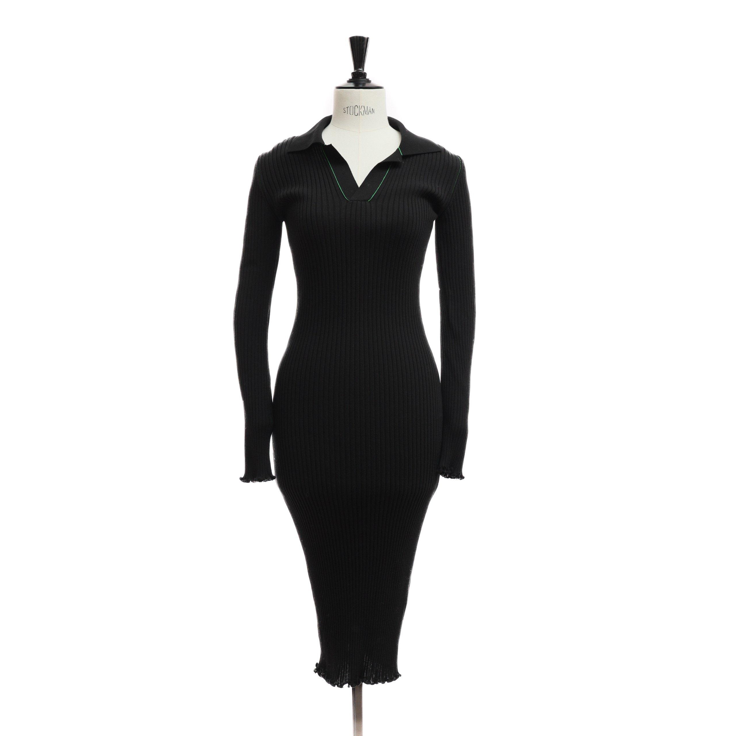 Платье BOTTEGA VENETA S Черный котон открытый декольте,рюши по краям