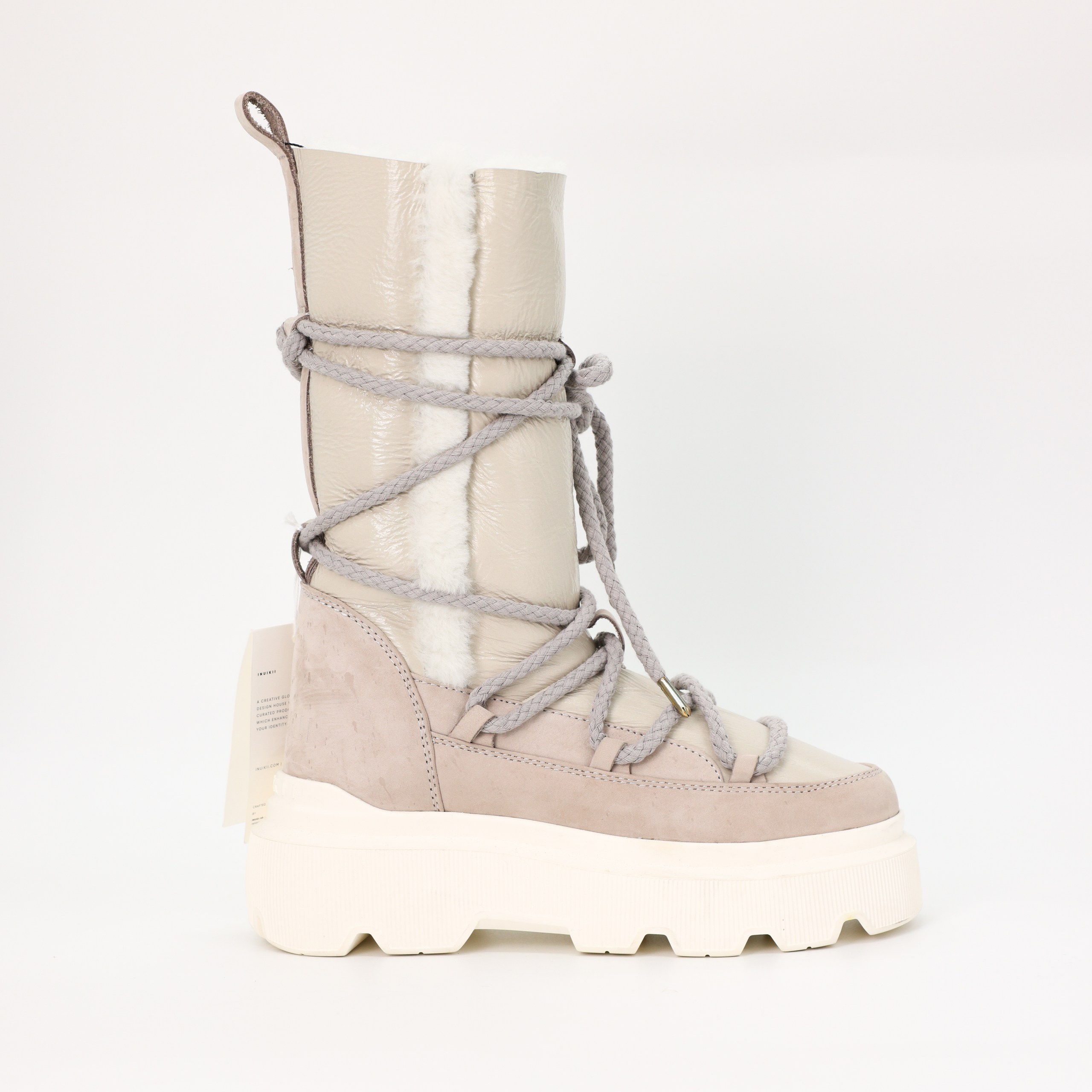 Сапоги INUIKII 40 серый кожа докеративная шнуровка,внутри мех овчины