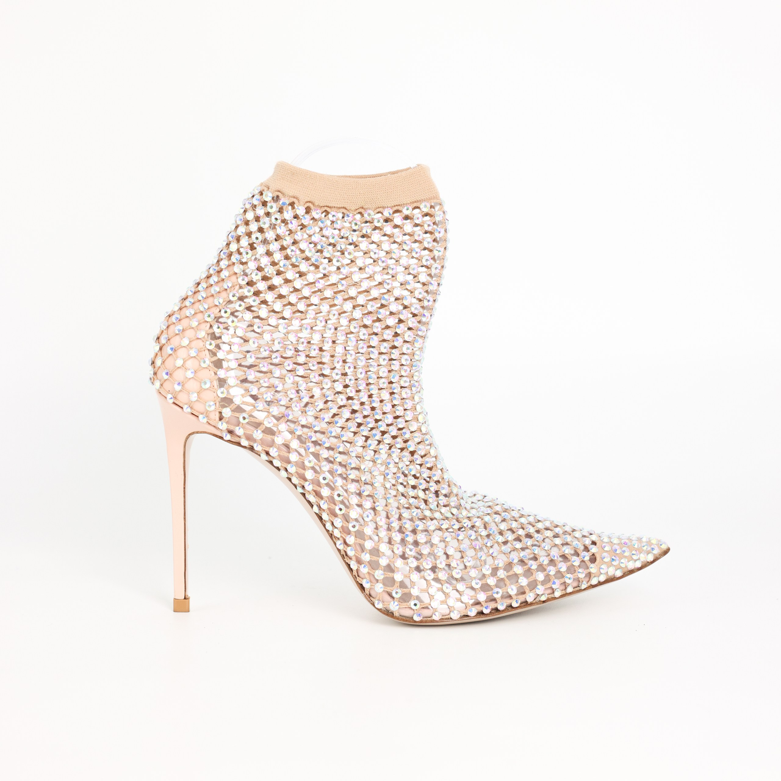 Босоножки-носки LeSilla 36 телесная сетка в стразах, пудровый лак каблук