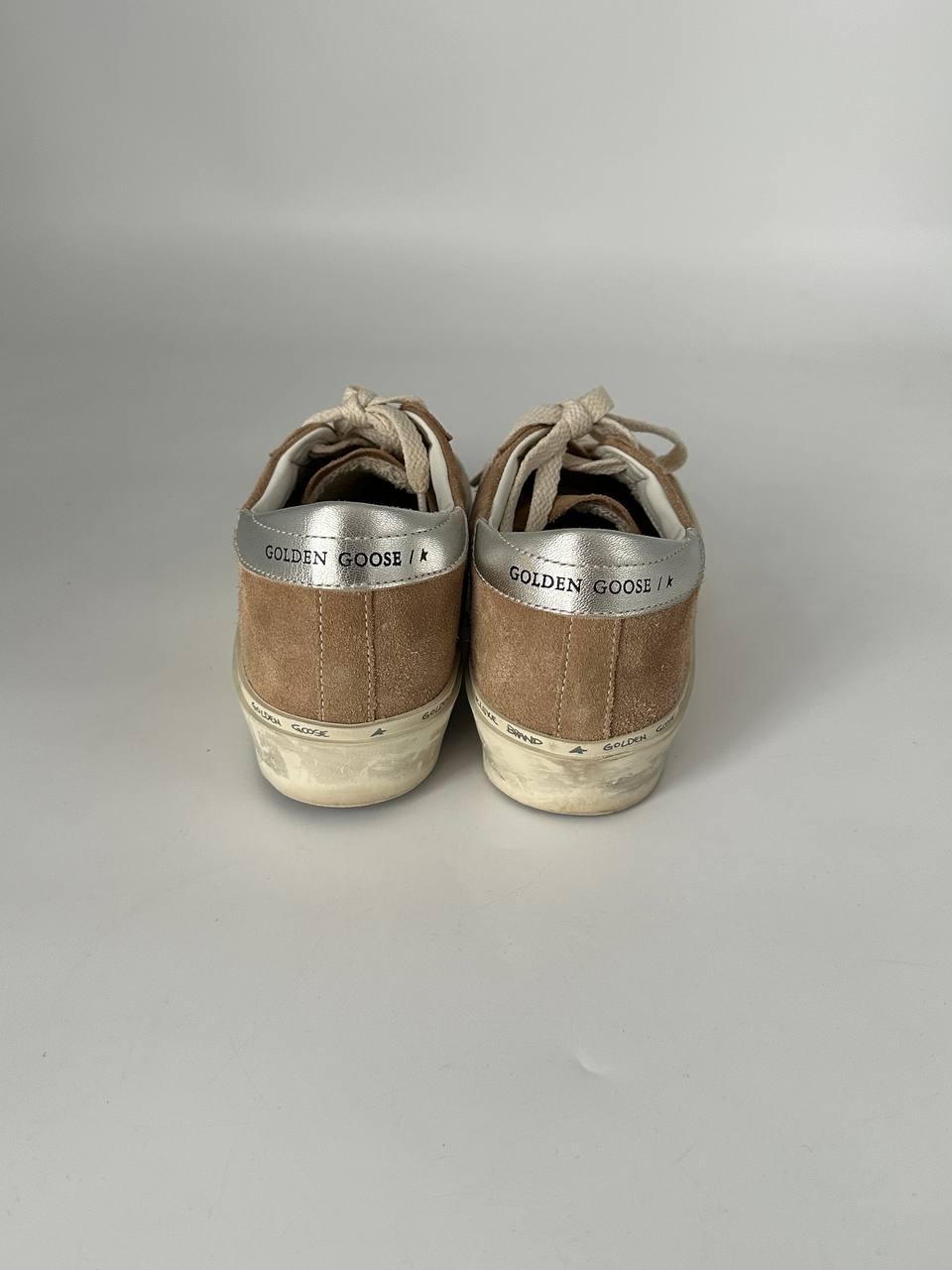 GOLDEN GOOSE