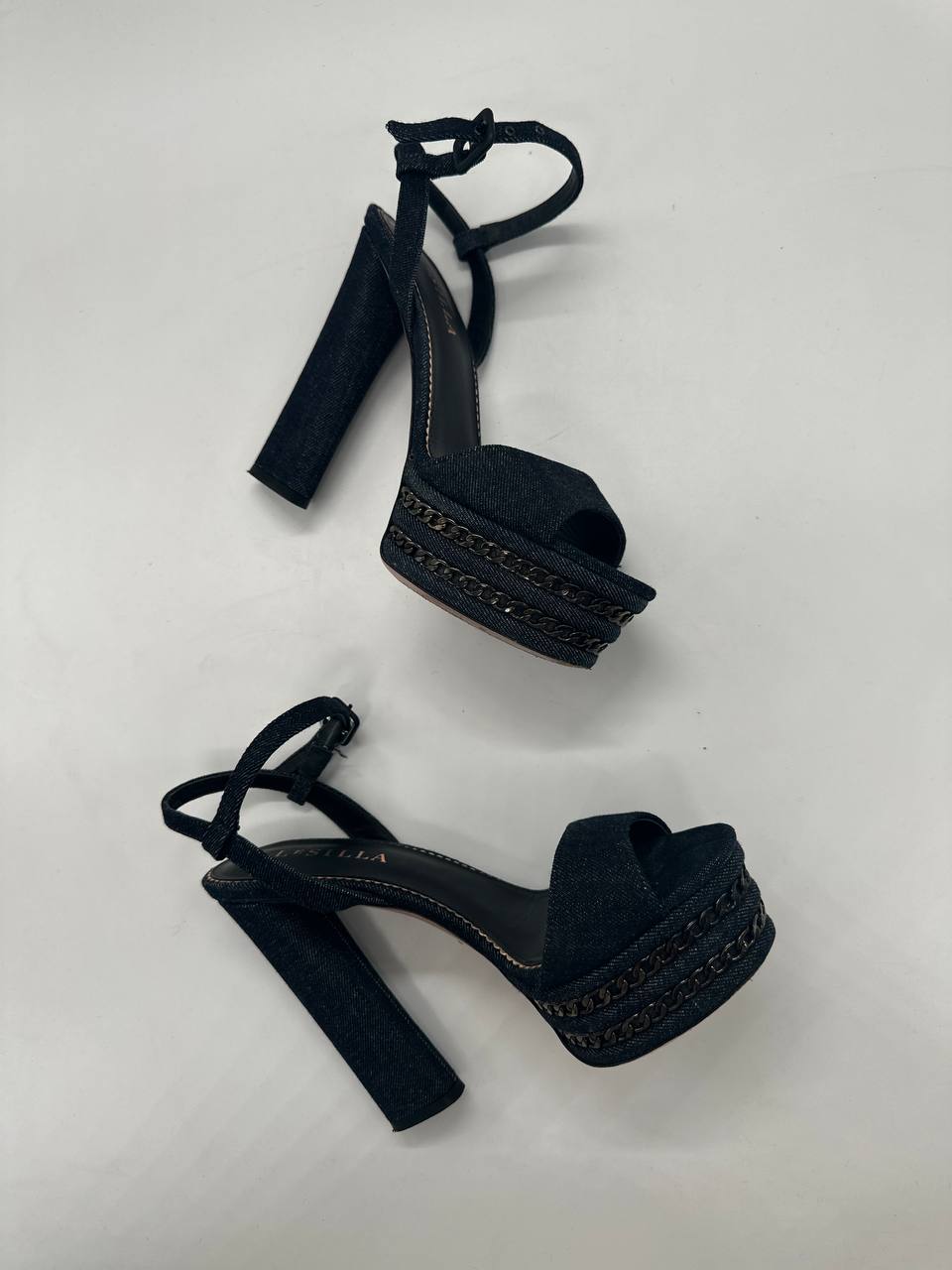 LE SILLA
