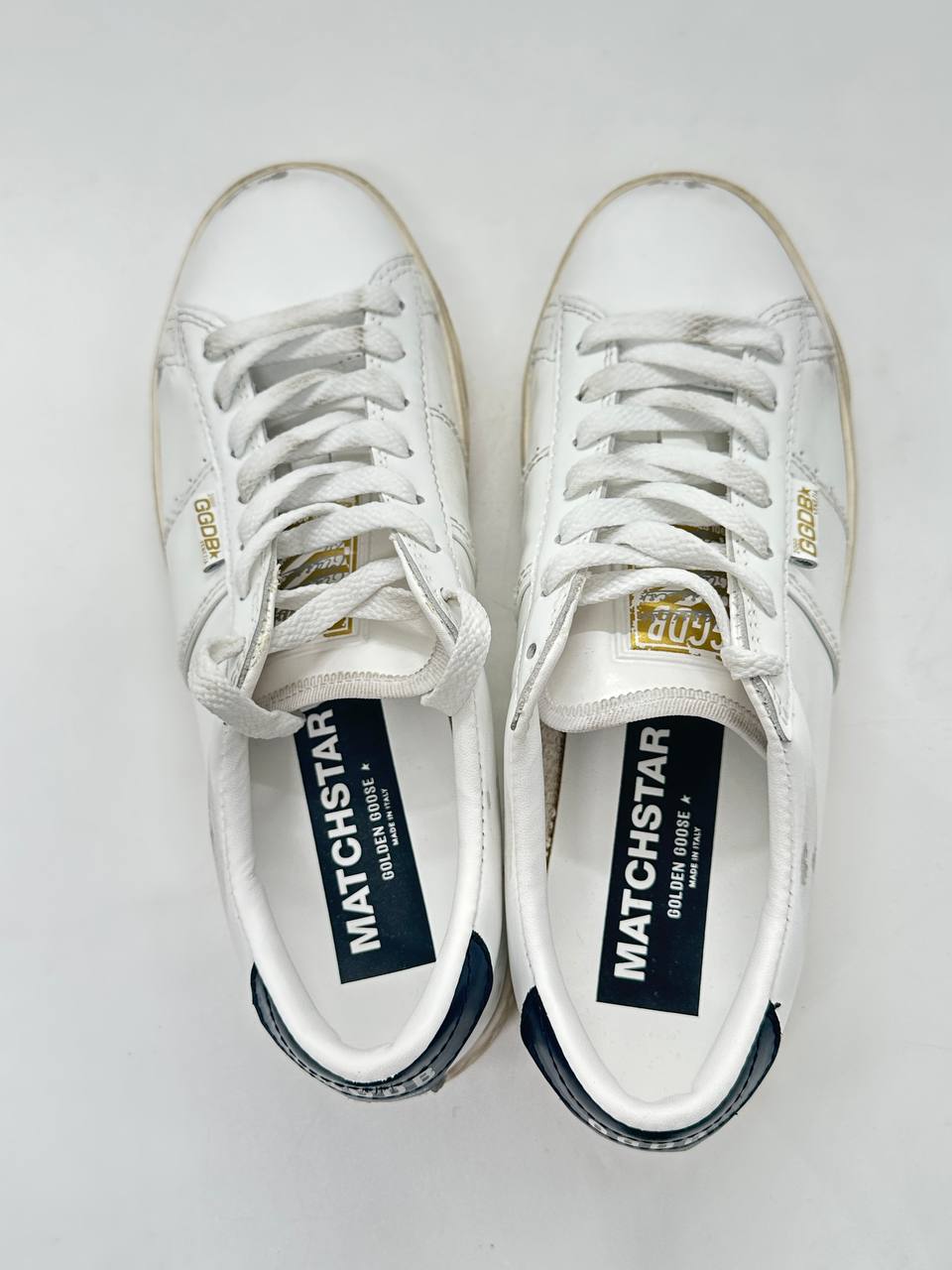 GOLDEN GOOSE