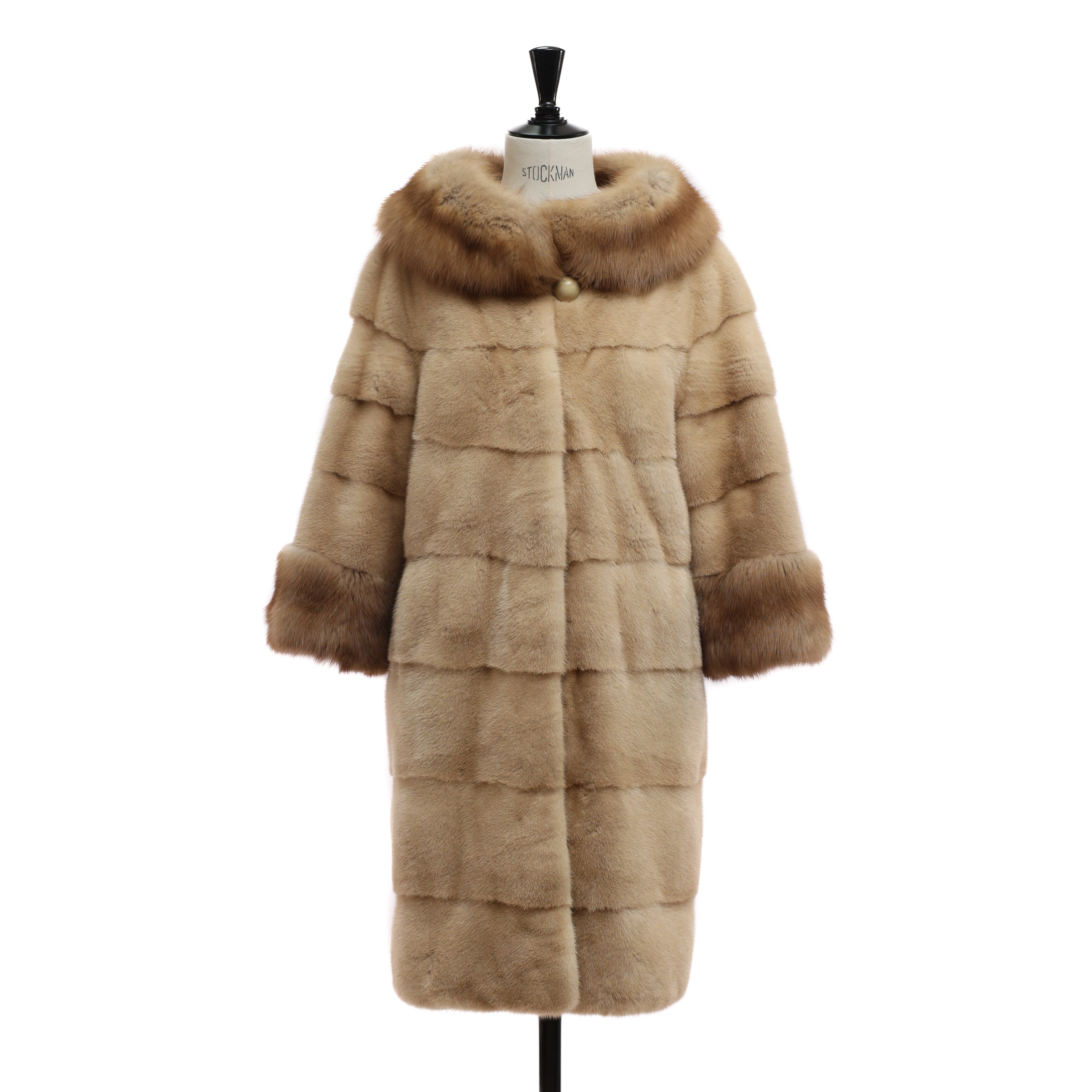 Шуба STEFANIA CHRISTOPOULOS 44 бежевый мех норка,укороченный рукав