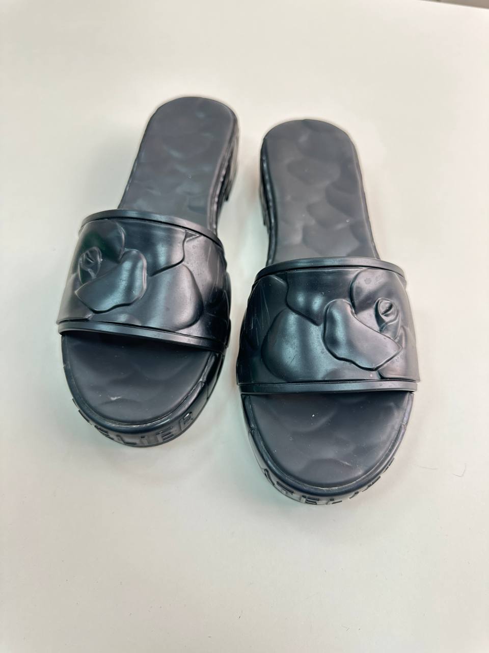 VALENTINO