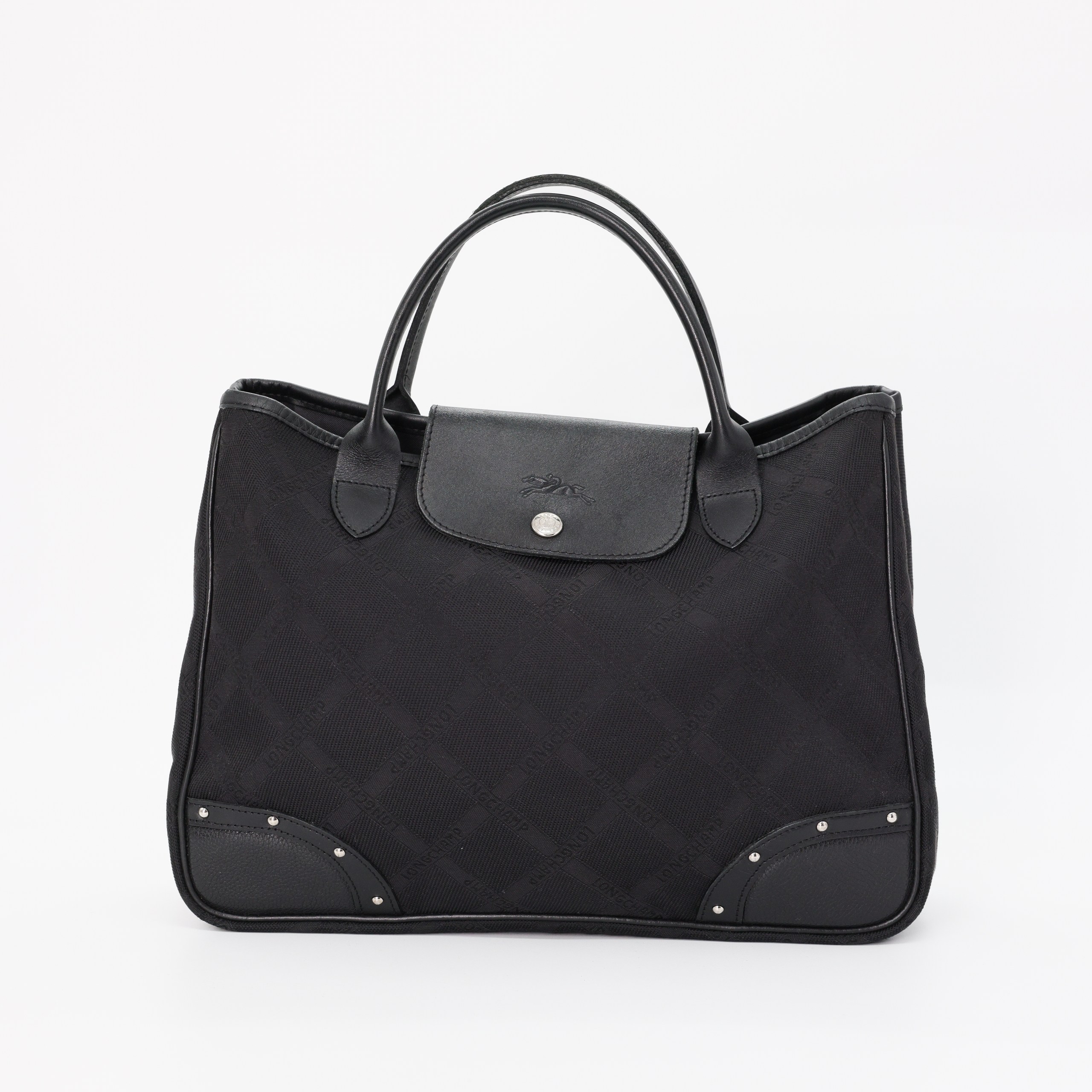 Сумка Longchamp черный текстиль/кожа, стальная фурнитура. Пыльник