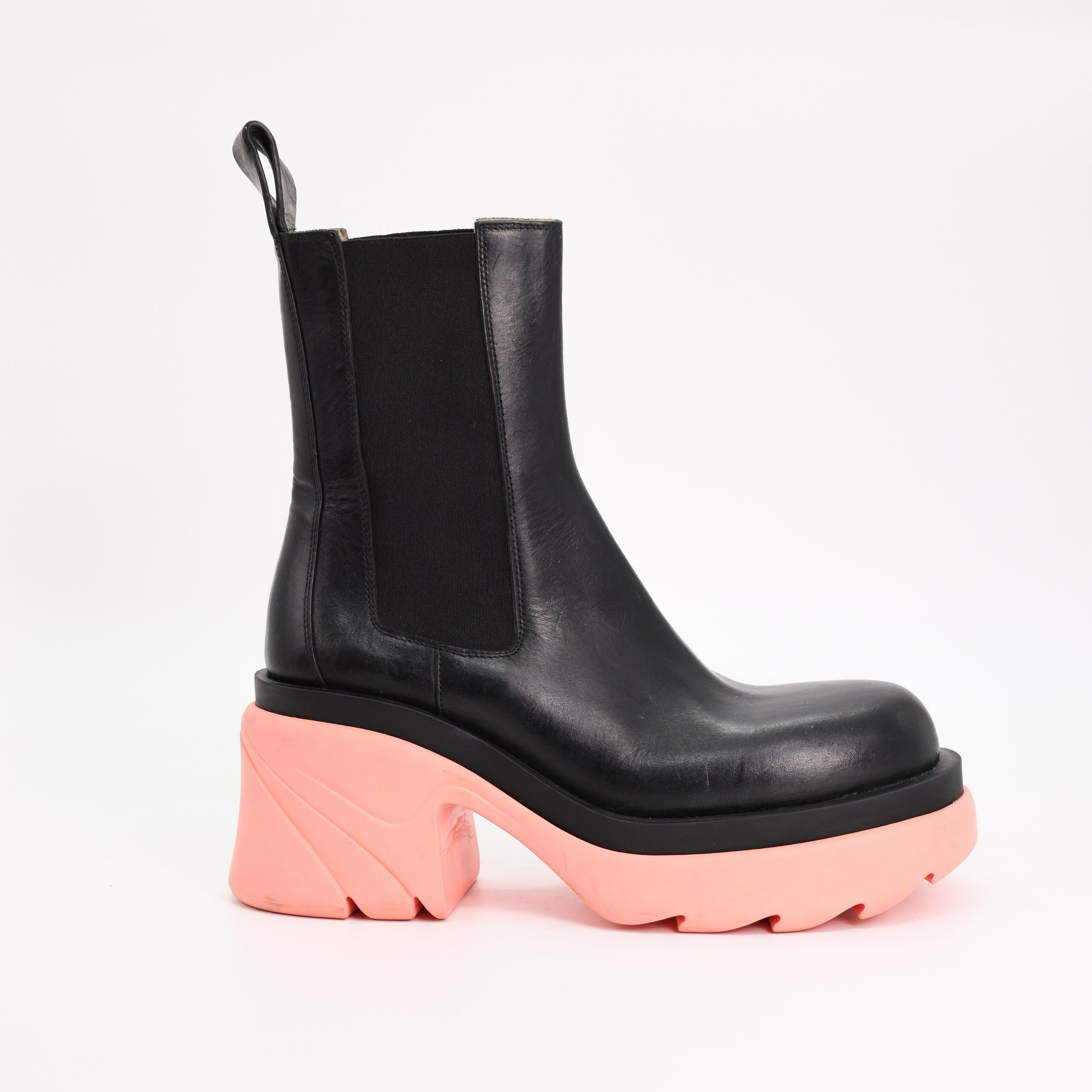 Полусапоги BOTTEGA VENETA 40 Черный BLACK кожа