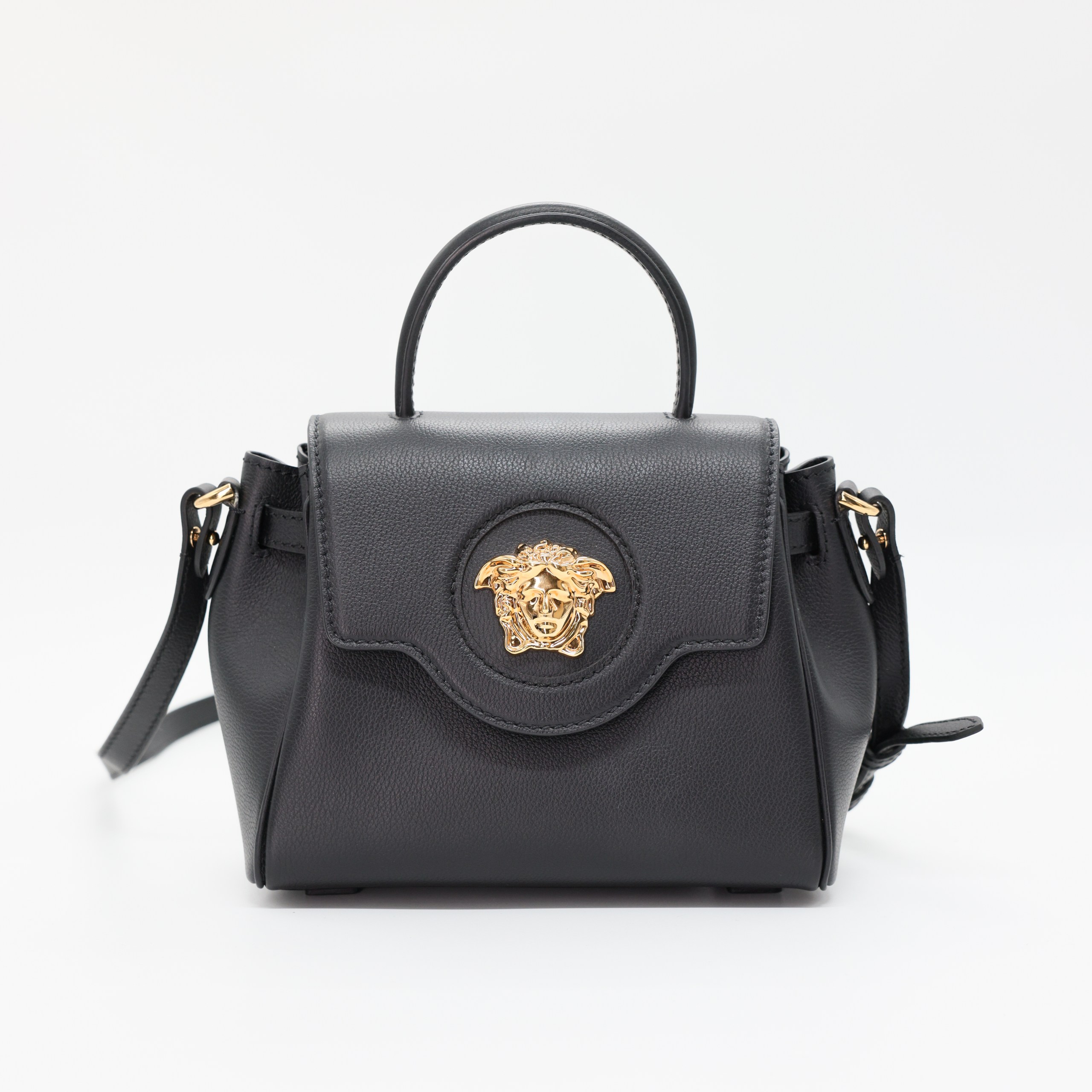 VERSACE