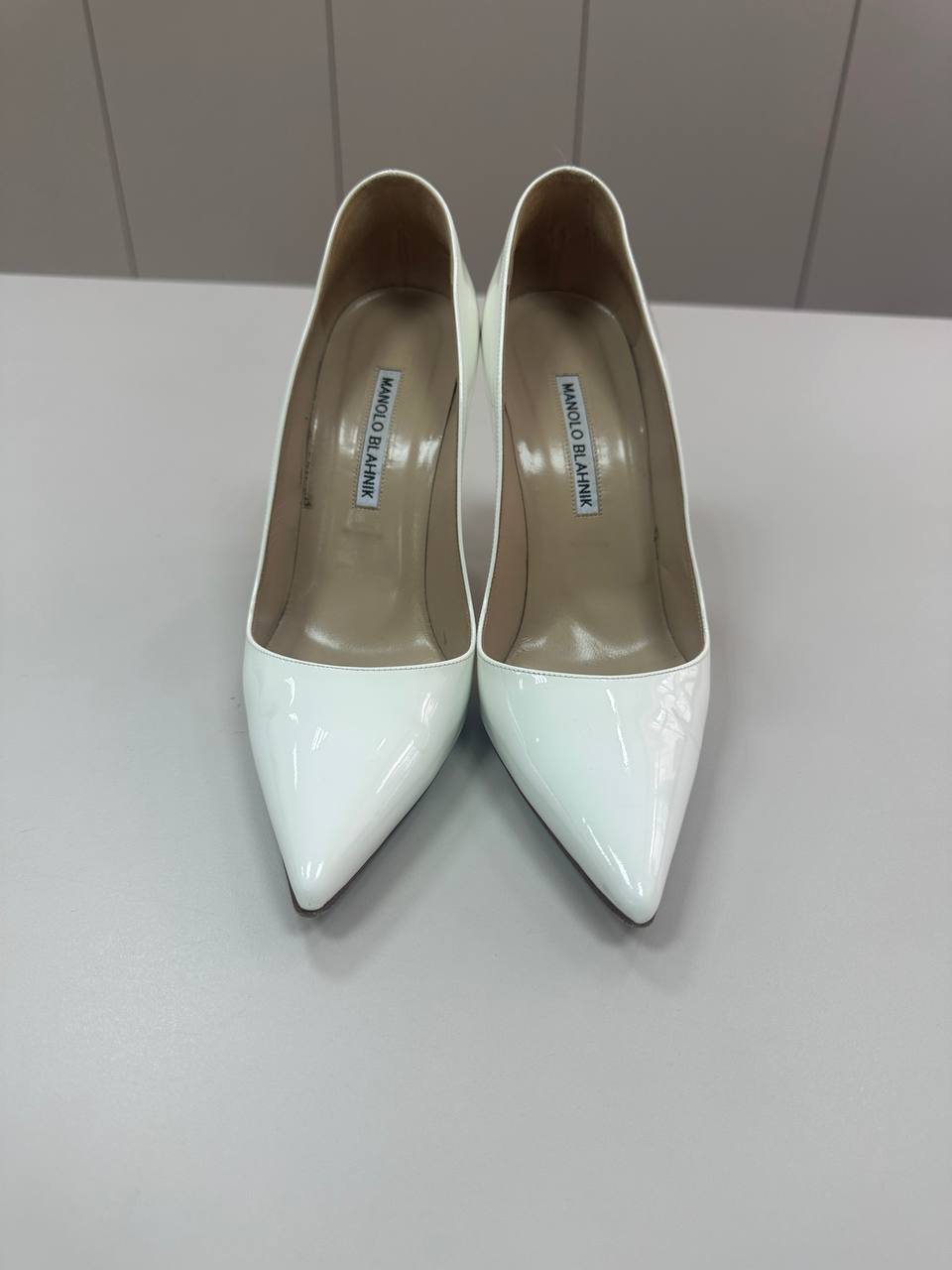 MANOLO BLAHNIK