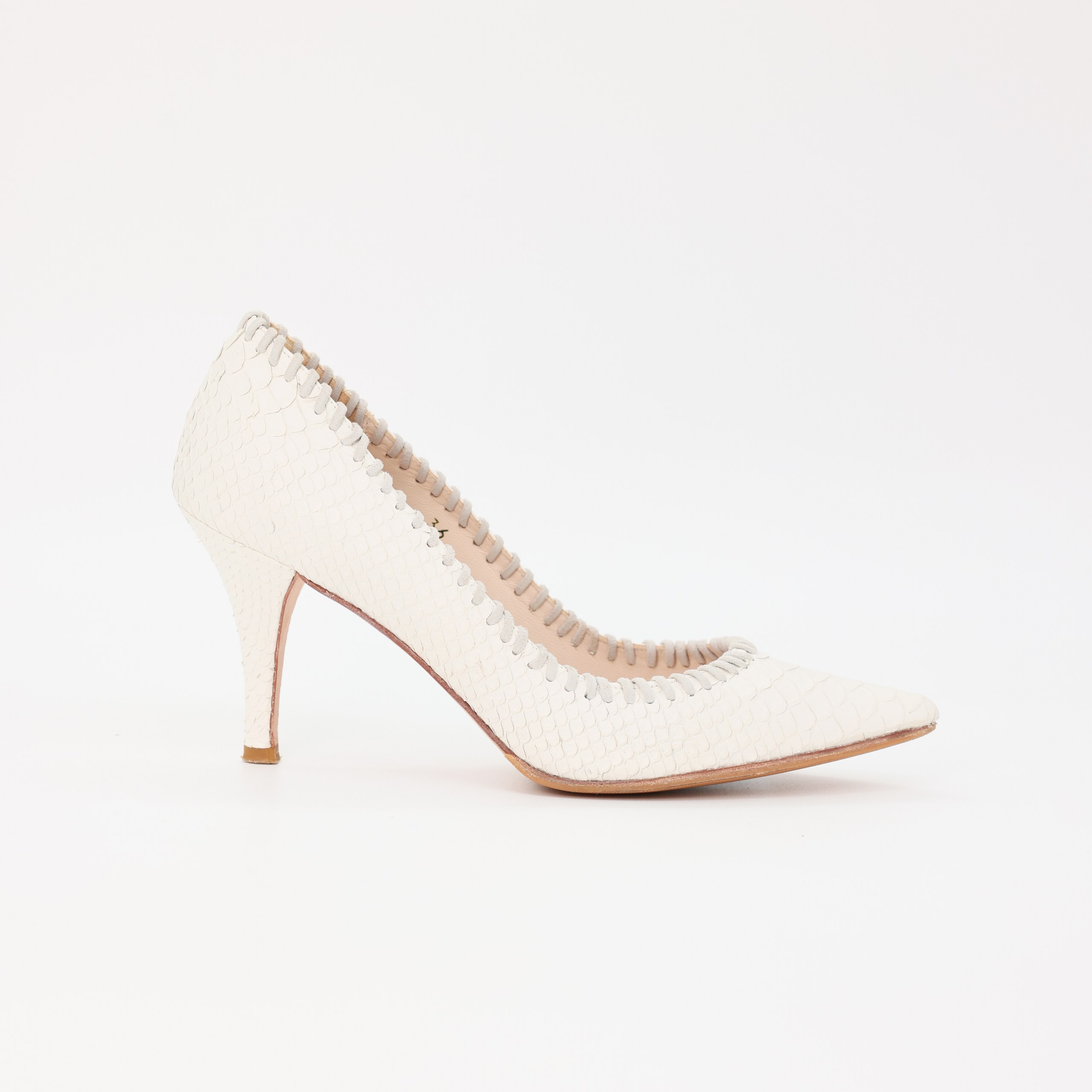 Туфли Tara Jarmon 37 белый питон, серая замша оверлок. Коробка