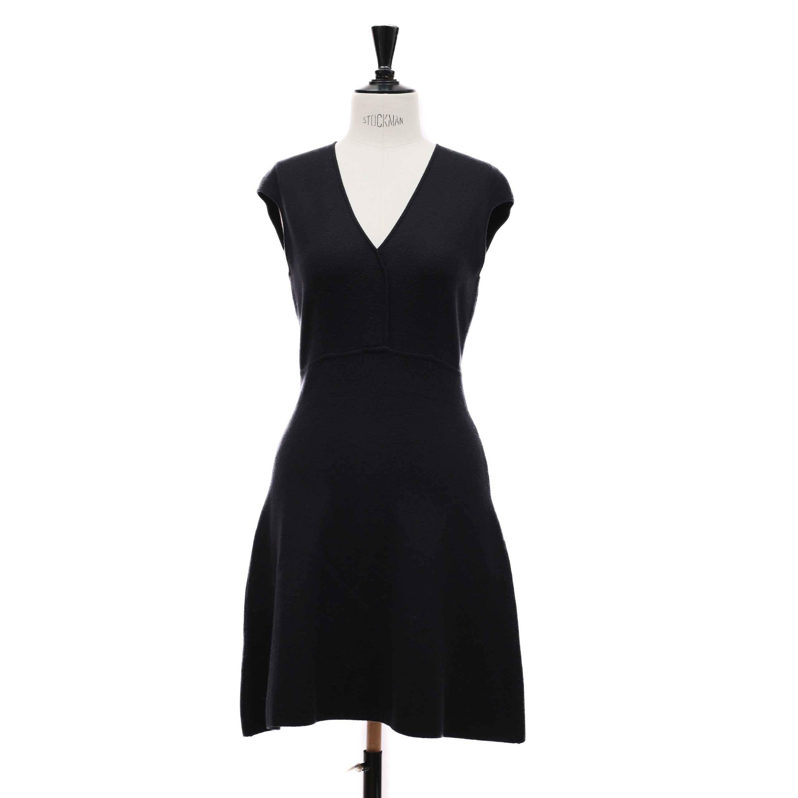 Платье TWINSET S Черный вискоза V-образный вырез,без рукавов