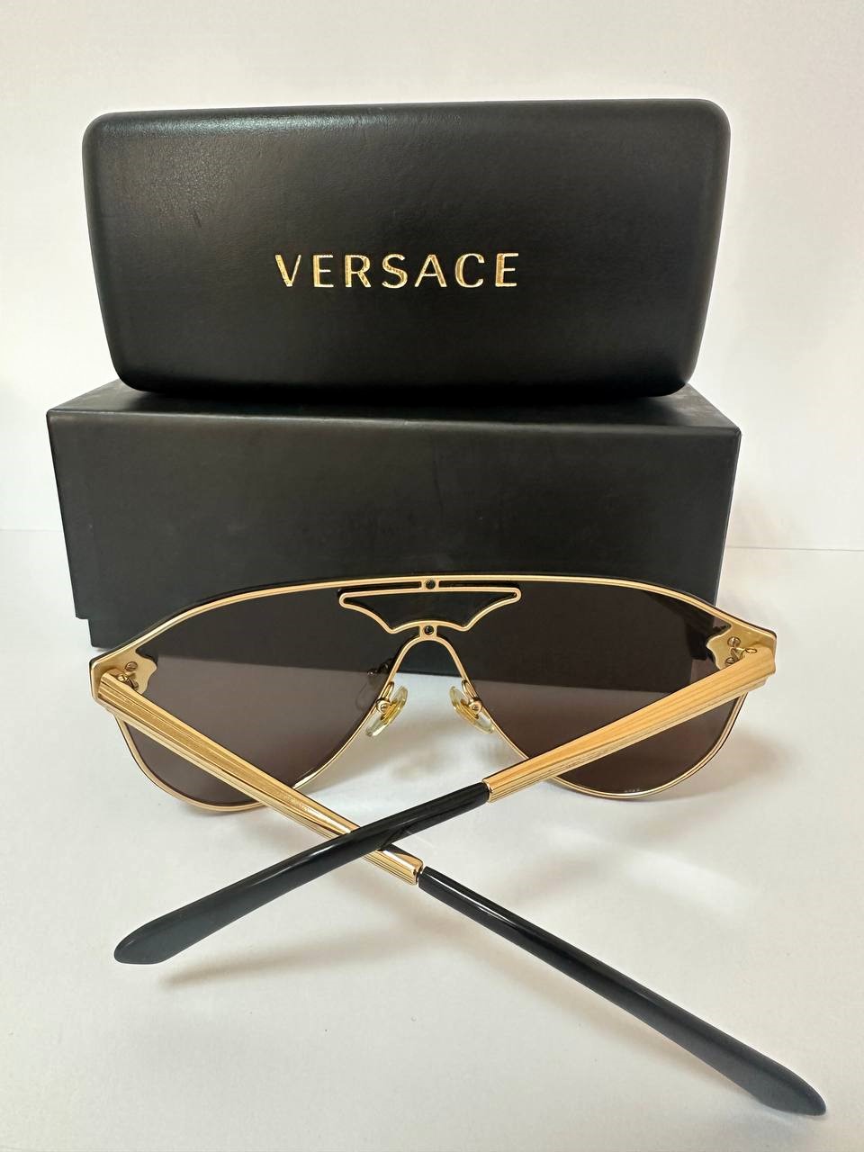 VERSACE
