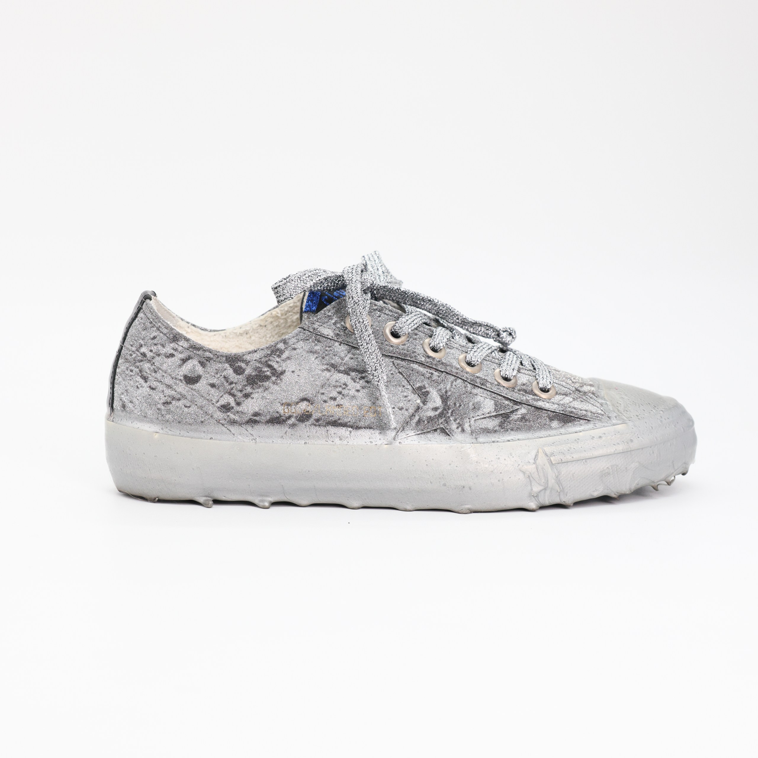 GOLDEN GOOSE