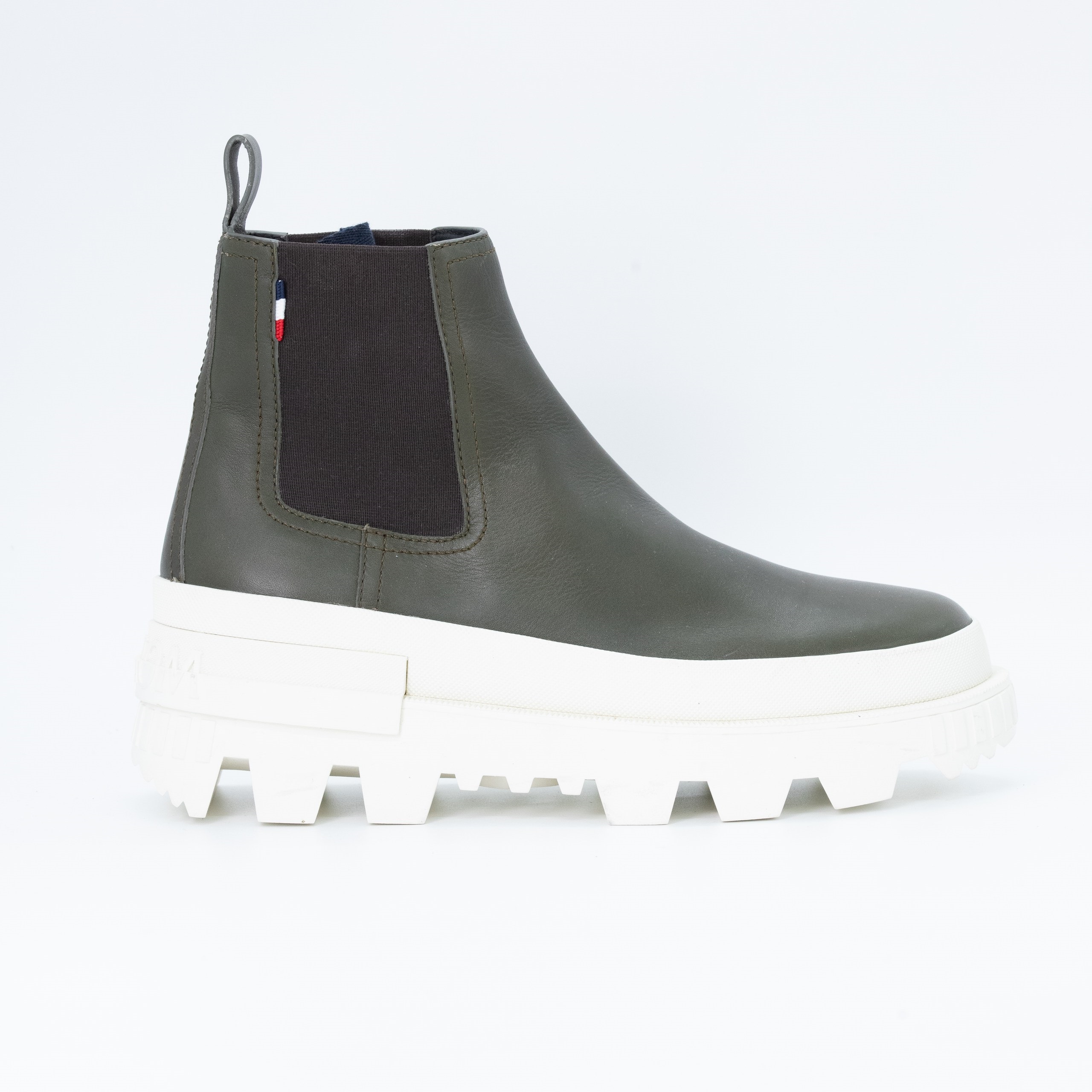 Ботинки Moncler 42 хаки кожа, белая подошва, резинки. Пыльники