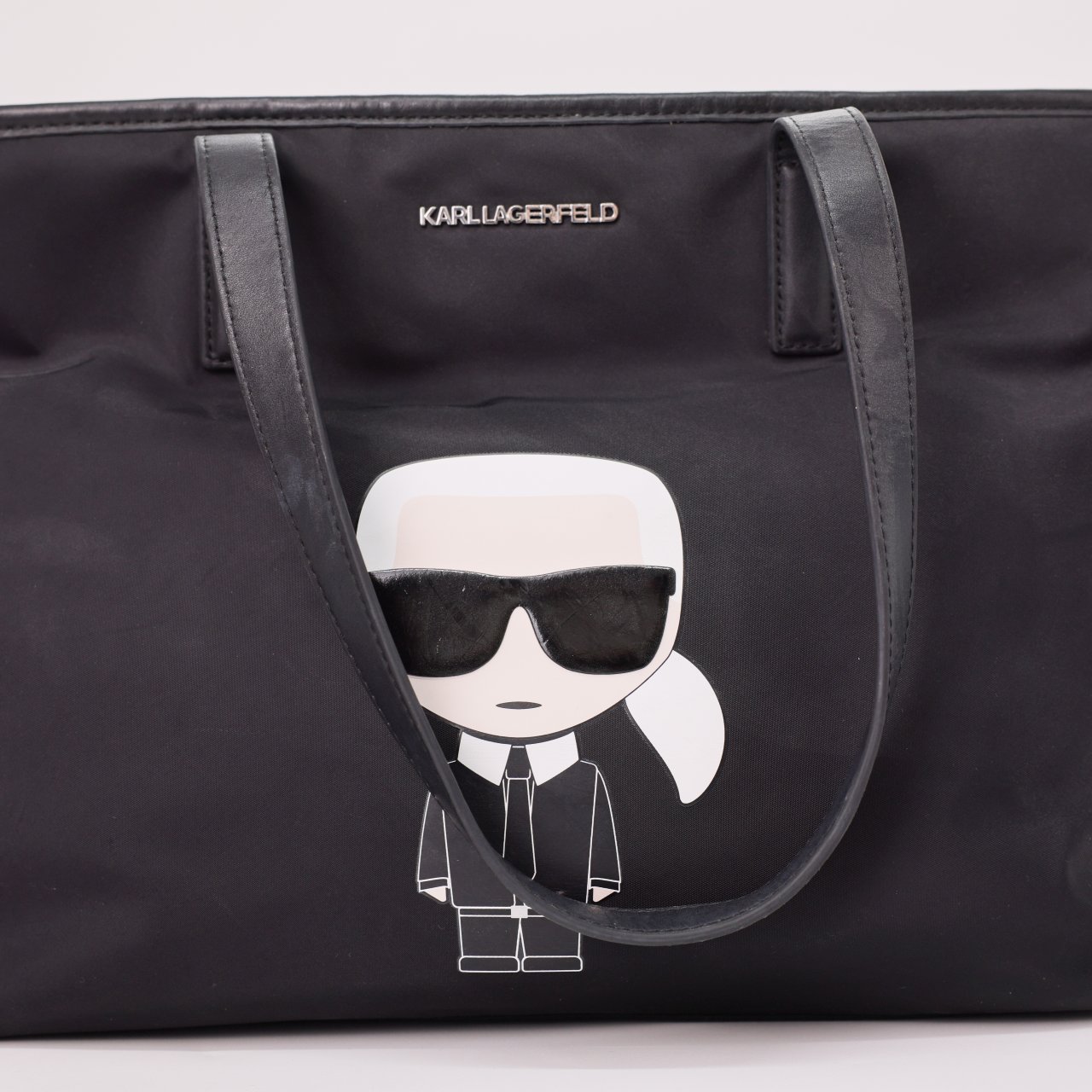 KARL LAGERFELD
